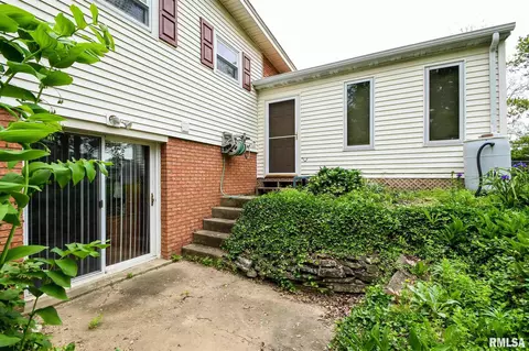 916 E Madison St, Morton, IL 61550 photo 46