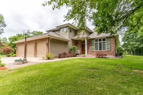 8801 W Pfeiffer Rd, Mapleton, IL 61547 photo 2
