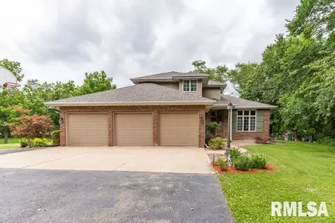 8801 W Pfeiffer Rd, Mapleton, IL 61547 photo 1