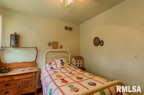8801 W Pfeiffer Rd, Mapleton, IL 61547 photo 23