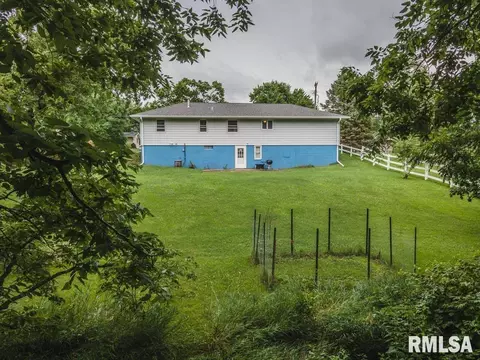 410 Highview Dr, Eureka, IL 61530 photo 23