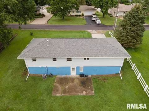 410 Highview Dr, Eureka, IL 61530 photo 19