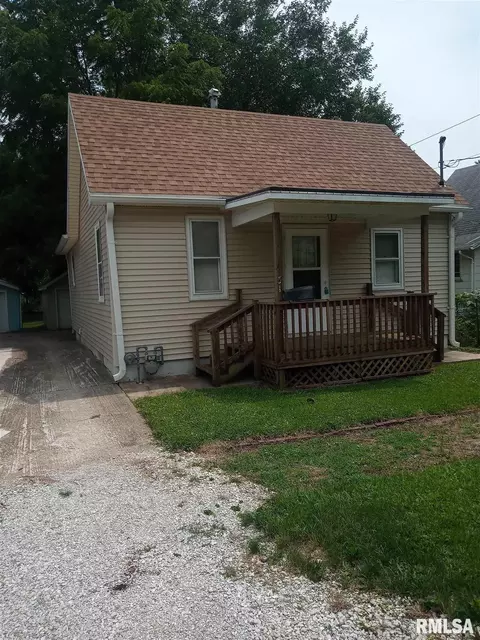 31 S 8th Ave, Canton, IL 61520 photo 7