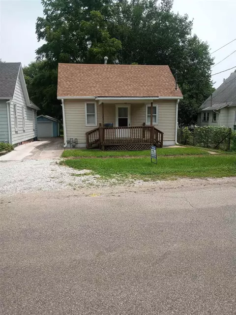 31 S 8th Ave, Canton, IL 61520 photo 2