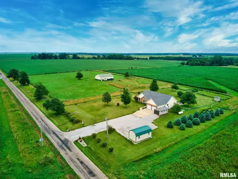 2139 County Road 700 N, Secor, IL 61771 photo 3