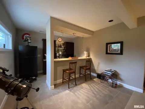 235 Hillview Dr, Macomb, IL 61455 photo 36