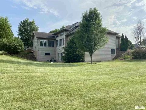 235 Hillview Dr, Macomb, IL 61455 photo 44