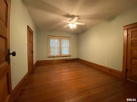304 E Hickory St, Industry, IL 61440 photo 22