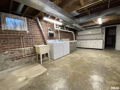 304 E Hickory St, Industry, IL 61440 photo 24