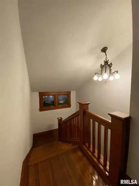304 E Hickory St, Industry, IL 61440 photo 21