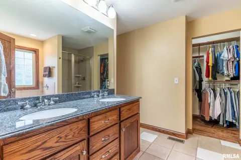 5126 S Chesterfield Ct, Mapleton, IL 61547 photo 7