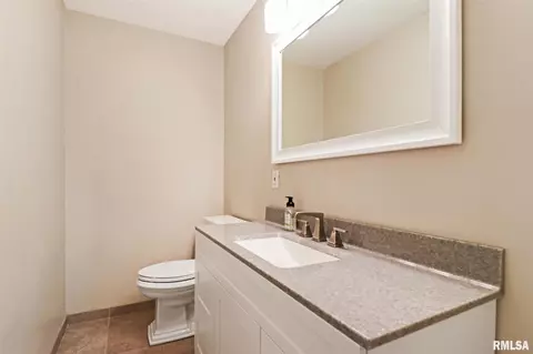 4425 W Simpson Dr, Dunlap, IL 61525 photo 12