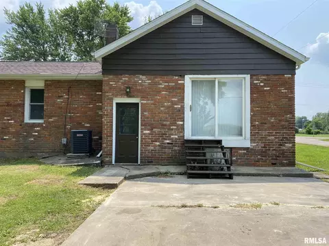 420 E Mechanic St, Ipava, IL 61441 photo 5