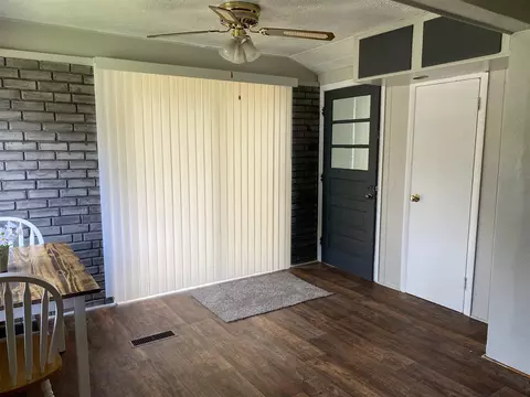 420 E Mechanic St, Ipava, IL 61441 photo 12