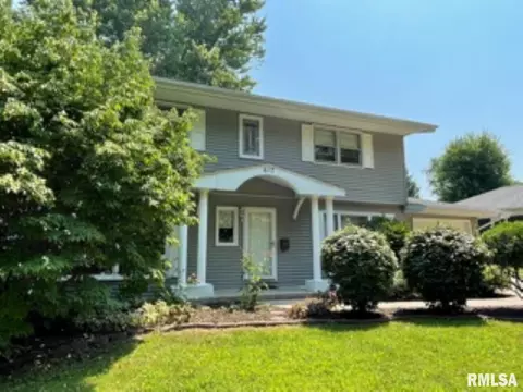 617 Memorial Dr, Macomb, IL 61455 photo 2