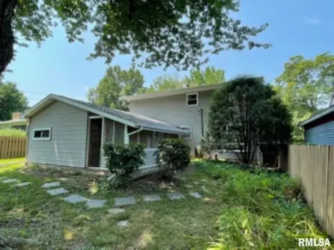 617 Memorial Dr, Macomb, IL 61455 photo 35