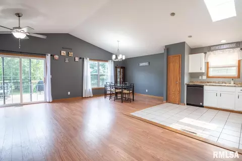 9510 W Pellinore Ct, Mapleton, IL 61547 photo 8