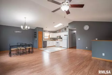 9510 W Pellinore Ct, Mapleton, IL 61547 photo 3