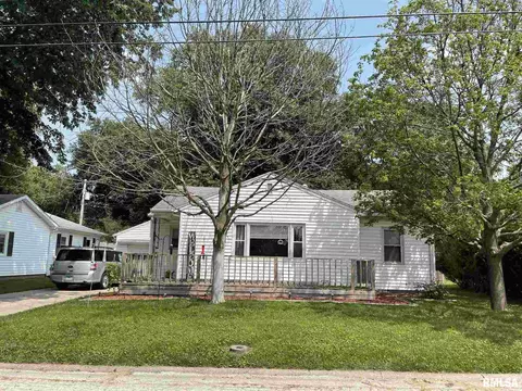 729 S Madison St, Macomb, IL 61455 photo 1