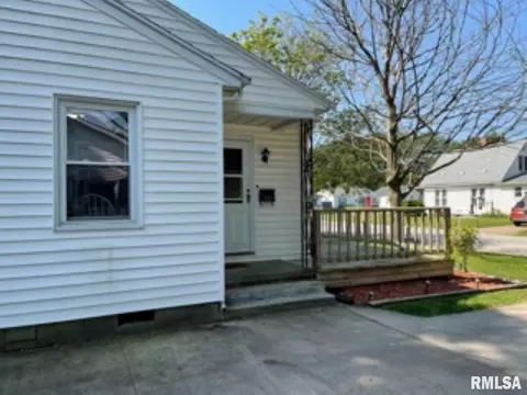 729 S Madison St, Macomb, IL 61455 photo 33