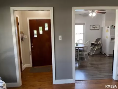 729 S Madison St, Macomb, IL 61455 photo 5