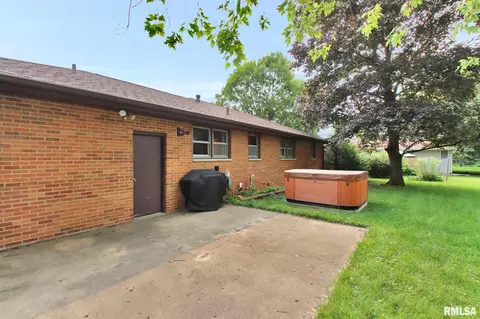 832 Sunset Rd, Morton, IL 61550 photo 28