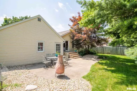 405 E Monroe St, Morton, IL 61550 photo 47