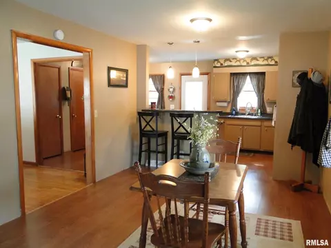 228 N Lamoine St, Macomb, IL 61455 photo 7