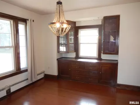 621 E Piper St, Macomb, IL 61455 photo 13