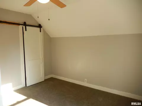 621 E Piper St, Macomb, IL 61455 photo 29