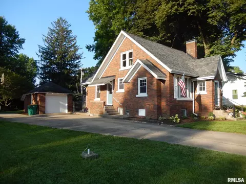 621 E Piper St, Macomb, IL 61455 photo 4