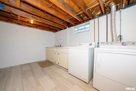 705 Spring St, Washington, IL 61571 photo 32