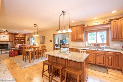 1120 W Bennett Ct, Dunlap, IL 61525 photo 21