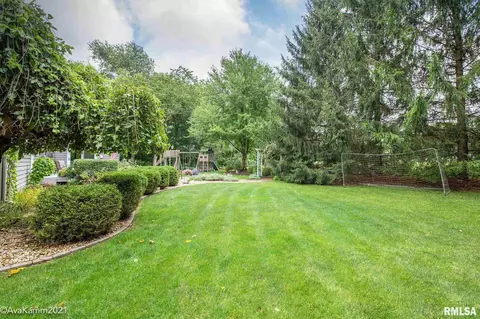 1120 W Bennett Ct, Dunlap, IL 61525 photo 5