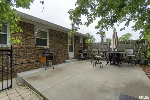 208 S 4th St, Dunlap, IL 61525 photo 27