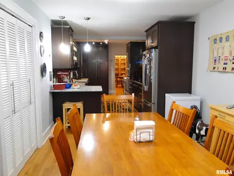 622 Beverly Ave, Macomb, IL 61455 photo 13
