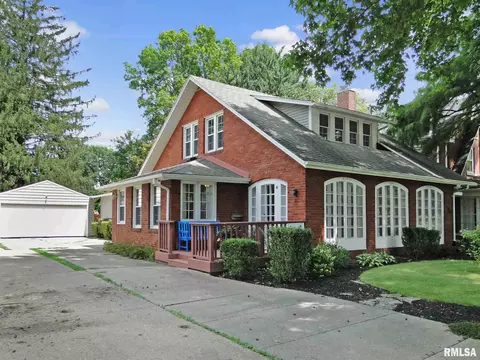 622 Beverly Ave, Macomb, IL 61455 photo 1