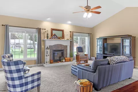 302 Westminster Rd, Germantown Hills, IL 61548 photo 7