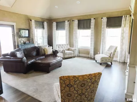 4025 Pointe Dr, Mapleton, IL 61547 photo 20