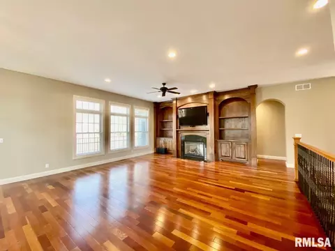 8815 N Westpoint Ct, Edwards, IL 61528 photo 6