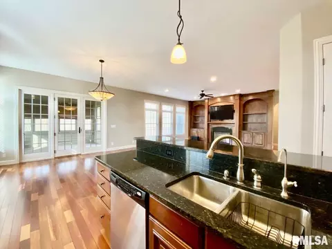 8815 N Westpoint Ct, Edwards, IL 61528 photo 9