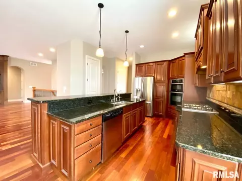 8815 N Westpoint Ct, Edwards, IL 61528 photo 10