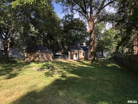 211 S High St, Lacon, IL 61540 photo 35