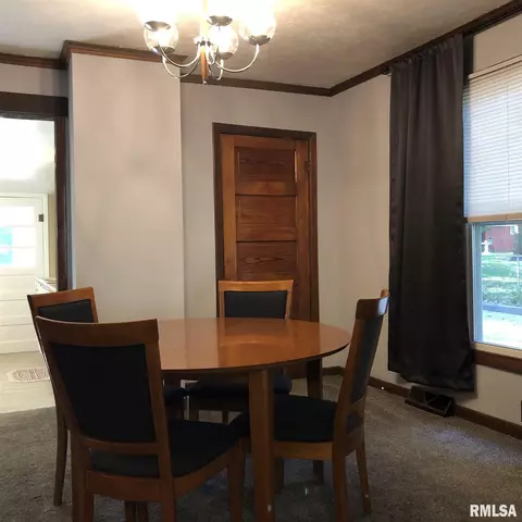 211 S High St, Lacon, IL 61540 photo 6