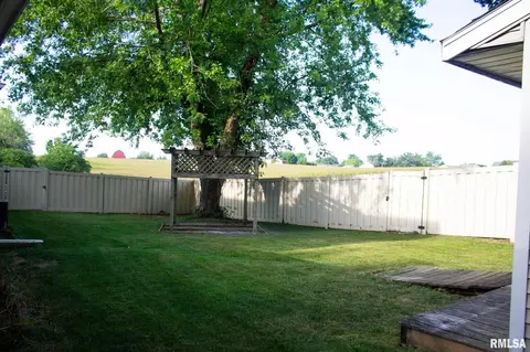1902 Eastview Cir, Eureka, IL 61530 photo 49