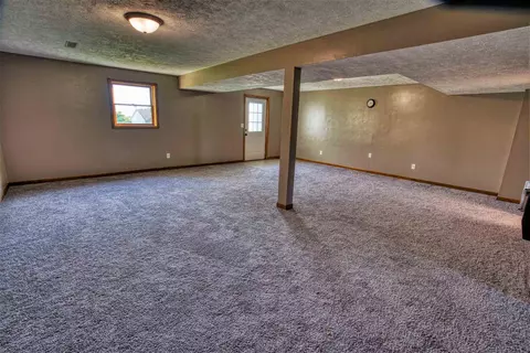 2114 Mitchell Dr, Eureka, IL 61530 photo 16