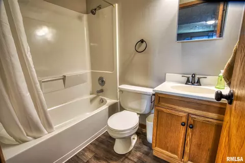 2114 Mitchell Dr, Eureka, IL 61530 photo 19