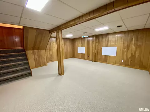 100 Carriage Hl, Macomb, IL 61455 photo 15
