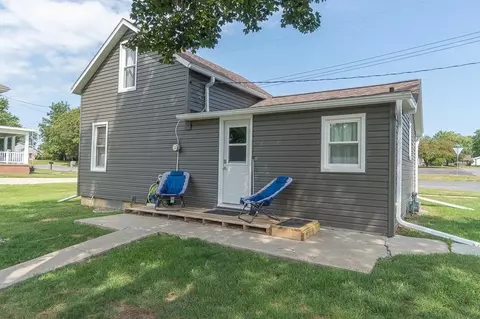 405 W Broad St, Roanoke, IL 61561 photo 17