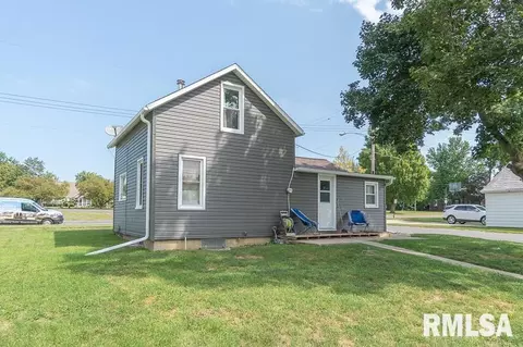 405 W Broad St, Roanoke, IL 61561 photo 15